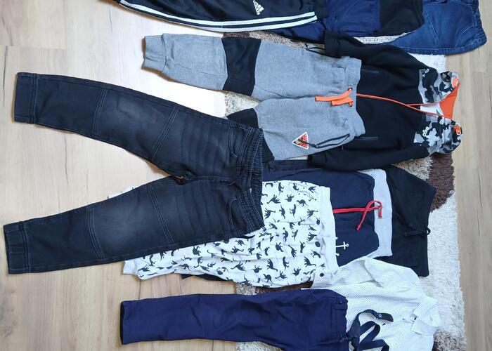 Grajewo ogłoszenia: Sprzedam 10 par dziecięcych chłopięcych spodni - rozmiar 122, do...