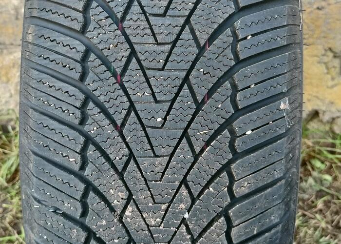 Grajewo ogłoszenia: Sprzedam opony zimowe rozmiar 215/65/16. Stan jak nowe.