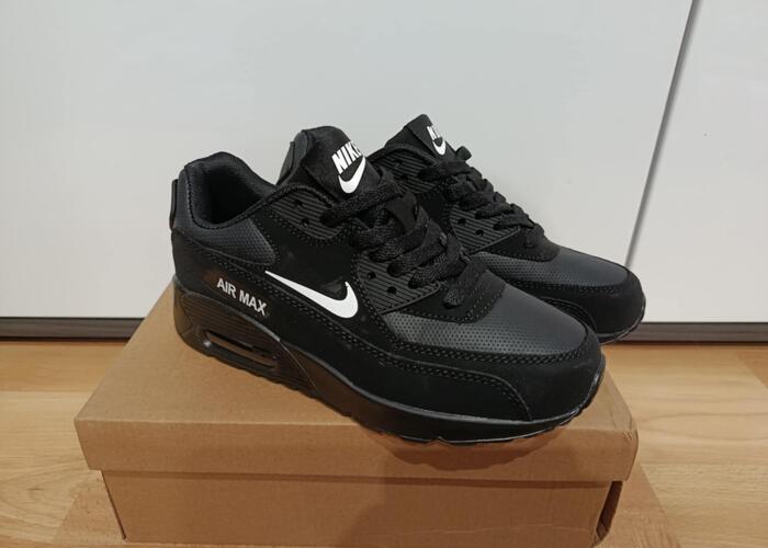 Grajewo ogłoszenia: Sprzedam nowe damskie adidasy Nike Air Mx, rozmiar 36.